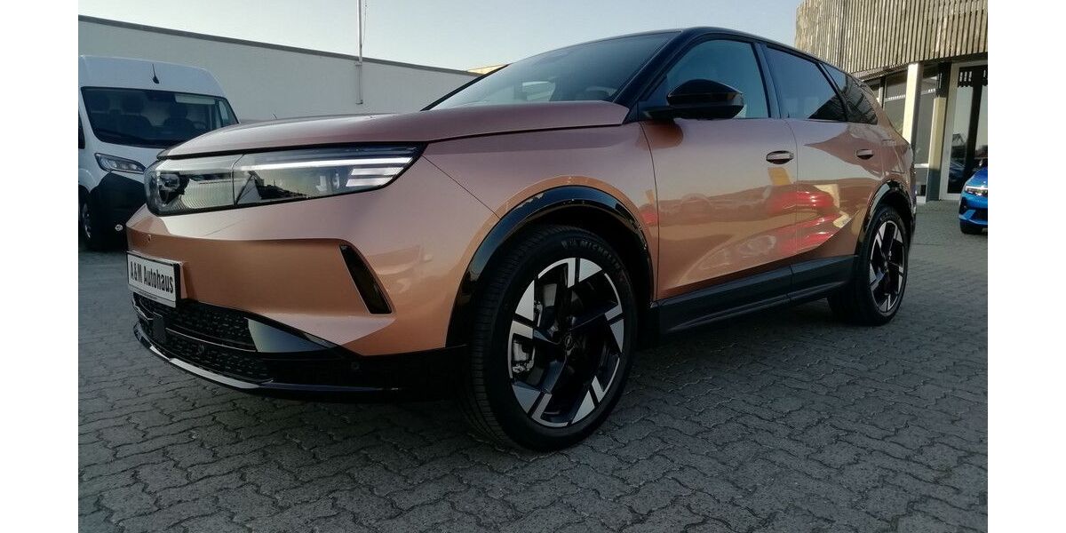 Opel Grandland (X) 15.999 km 38.490 &euro; Rathenow 14712