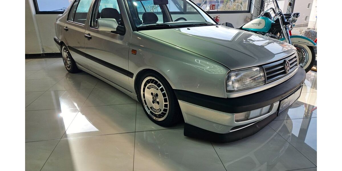 VW Vento 92.190 km 6.999 &euro; Altena 58762