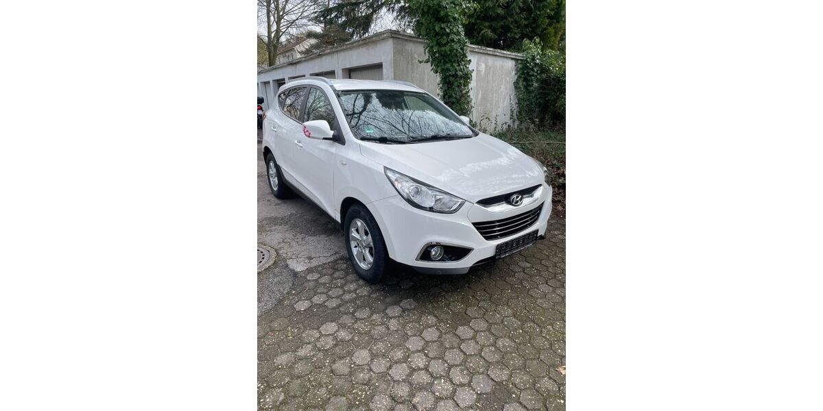 Hyundai ix35 119.000 km 6.950 &euro; Marl 45772