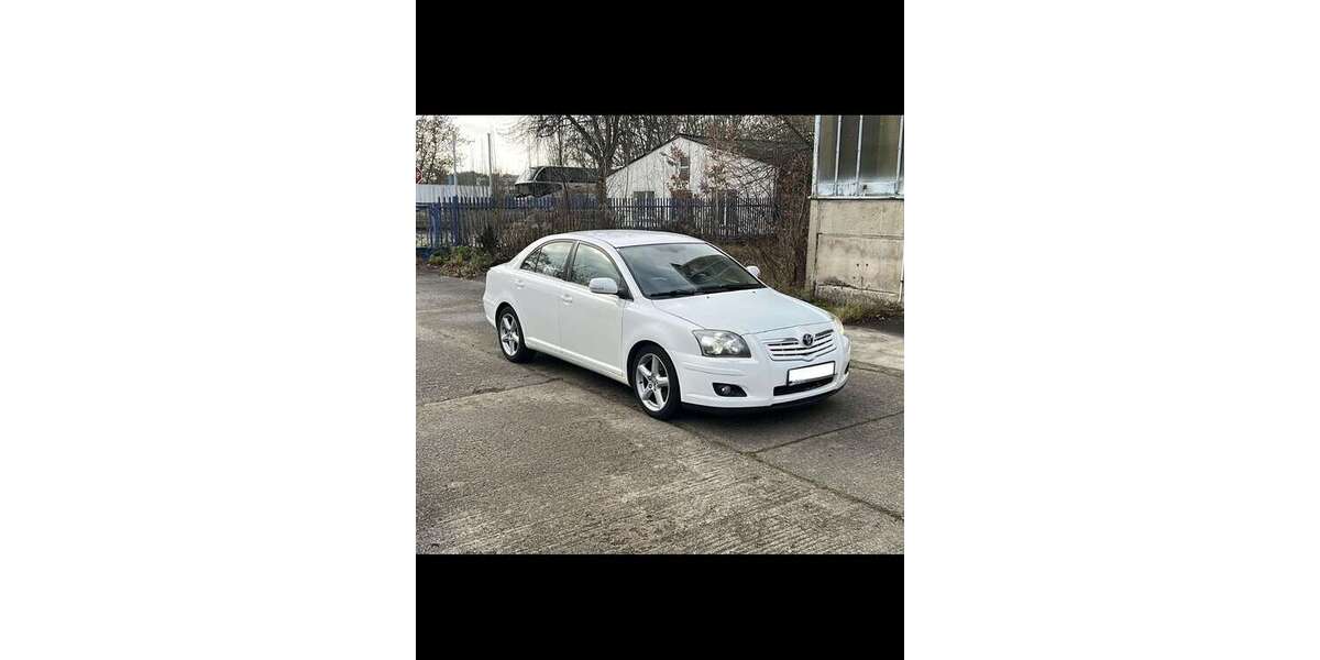 Toyota Avensis 381.116 km 2.790 &euro; teltow 14513