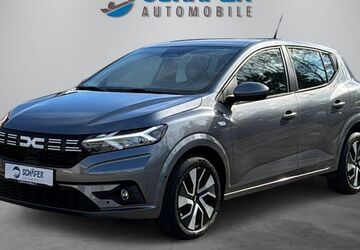 Dacia Sandero 2.700 km 16.950 &euro; Moritzburg 01468
