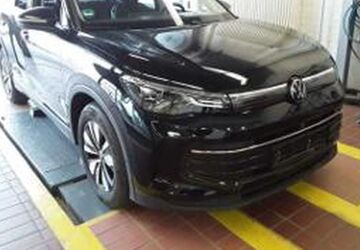 VW Tiguan 15.450 km 35.990 &euro; Roth 91154