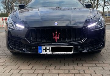 Maserati Ghibli 156.670 km 18.700 &euro; Hamburg 22761