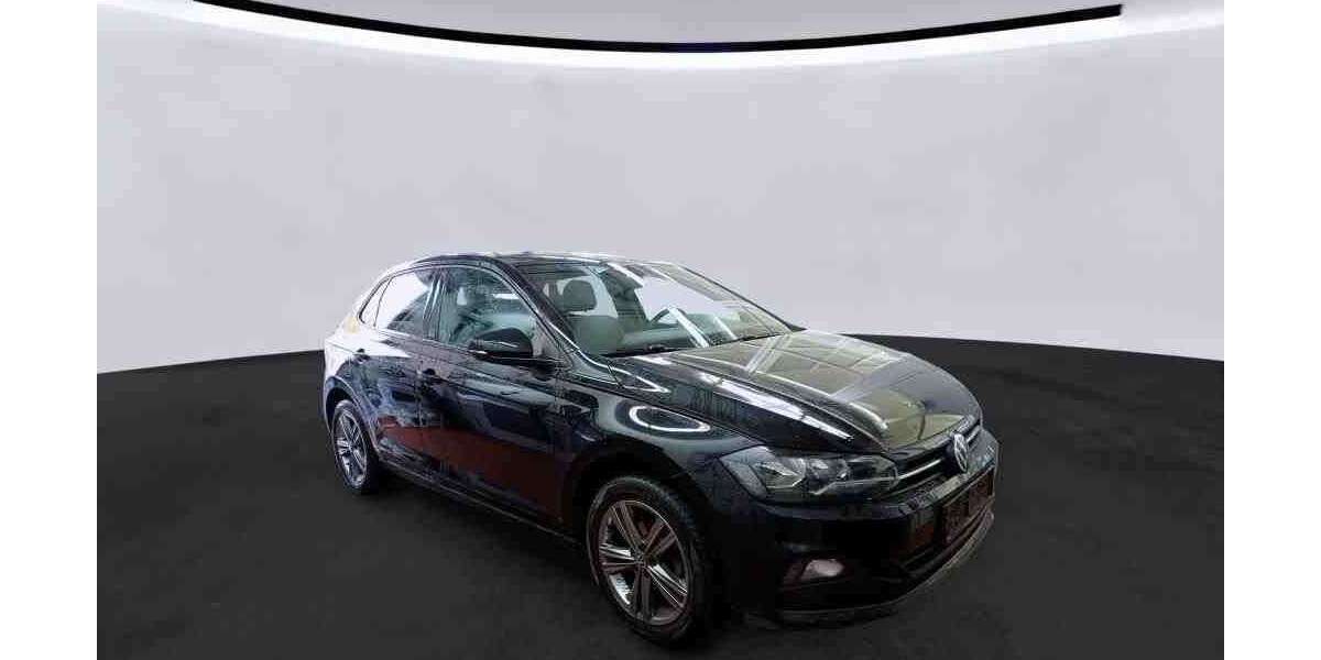 VW Polo Active 1.0 TSI KAMERA KEYLESS ALU APS SITZHEI 75.344 km 13.988 &euro; Bergkamen 59192