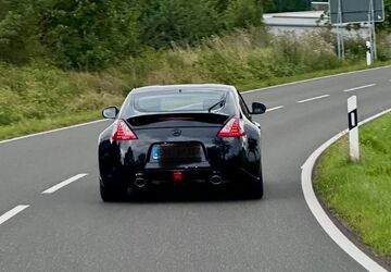 Nissan 370Z 14.400 km 32.499 &euro; Nassau 56377