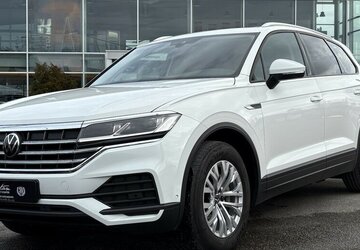 VW Touareg 4Motion KEYLESS/KAMERA/NAVI/PANO/1.HAND 118.663 km 39.900 &euro; Villingen-Schwenningen 78054