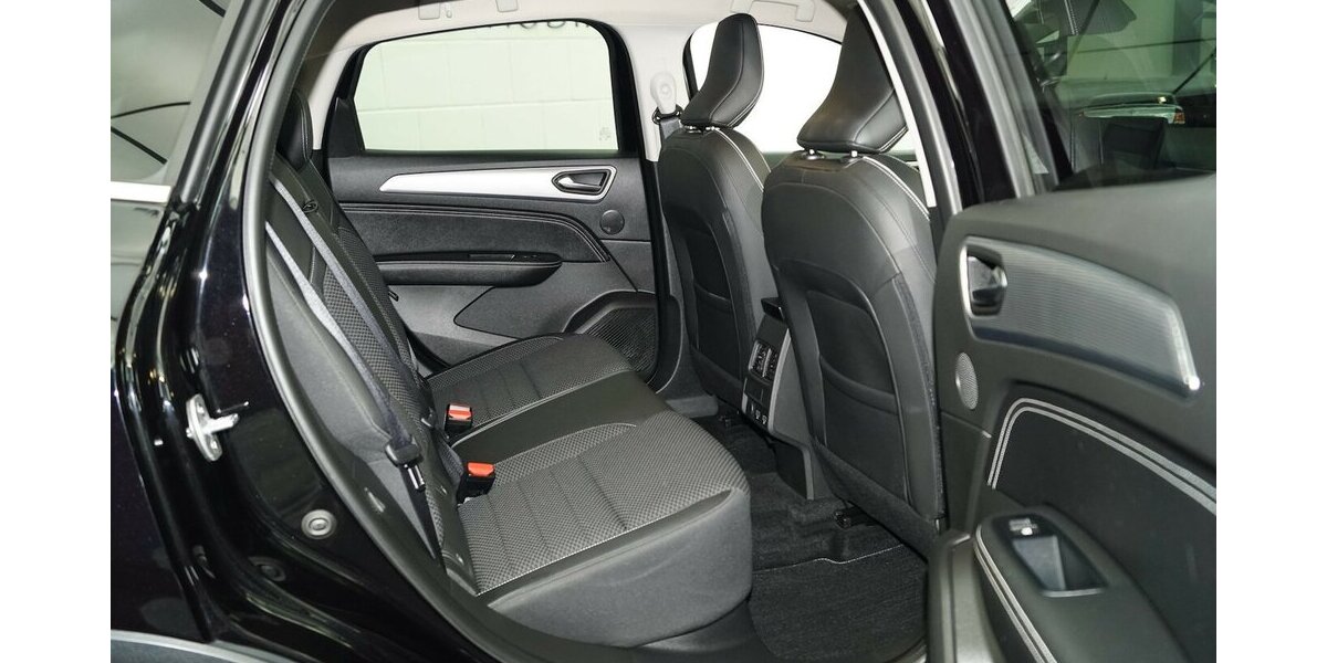 Renault Arkana Mild Hybrid TCe 140 EDC Techno Kamera 29.999 km 19.999 &euro; Lich 35423