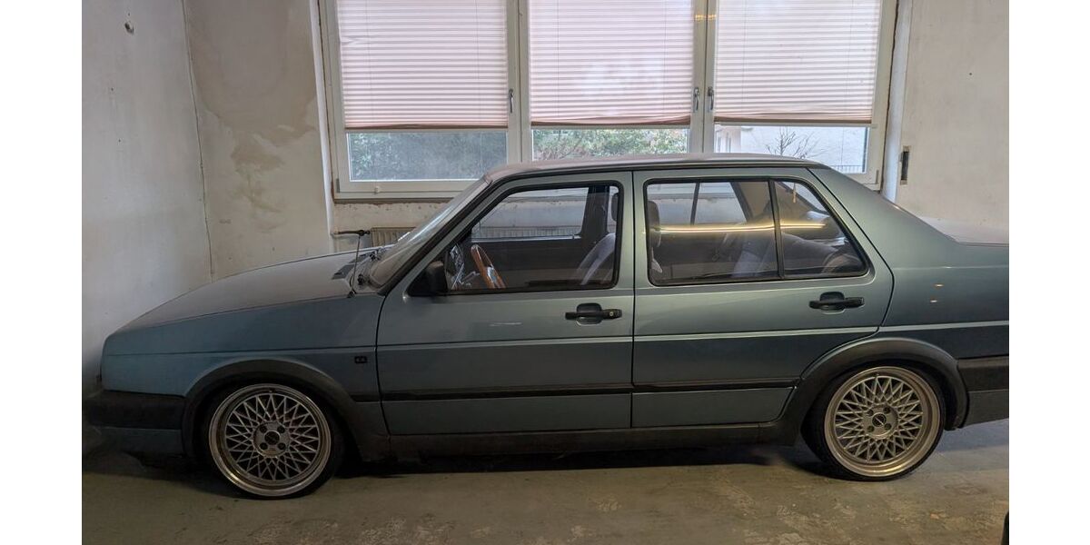 VW Jetta 88.000 km 5.900 &euro; Glattbach 63864