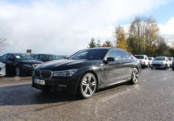 BMW 750 106.201 km 37.990 &euro; Holzkirchen bei München 83607