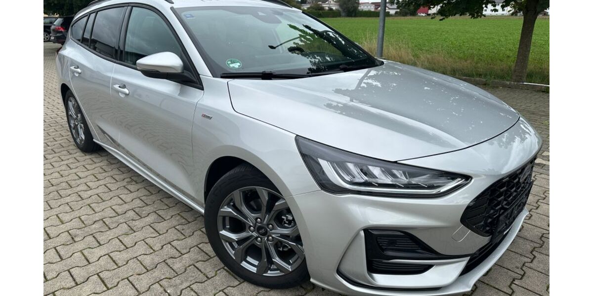 Ford Focus 20.000 km 23.990 &euro; Dinkelscherben 86424