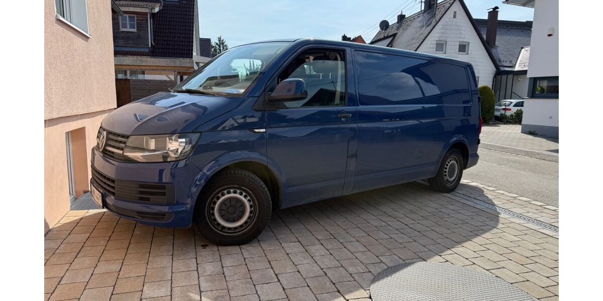 VW T5 Transporter 215.600 km 10.900 &euro; Augsburg 86165