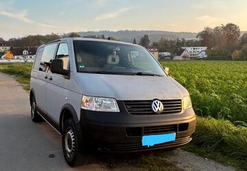 VW T5 Transporter 294.000 km 27.900 &euro; Uhldingen-Mühlhofen 88690
