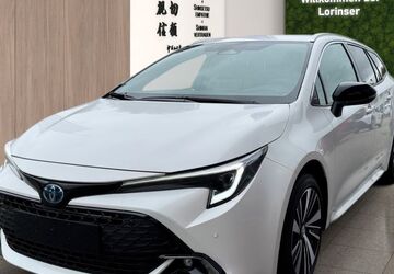 Toyota Corolla 2.000 km 33.689 &euro; Waiblingen 71332