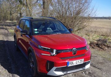 Citroen C3 Aircross 4.685 km 16.500 &euro; Petershagen 15370