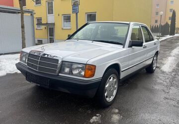 Mercedes-Benz 190 141.000 km 5.990 &euro; München 80939