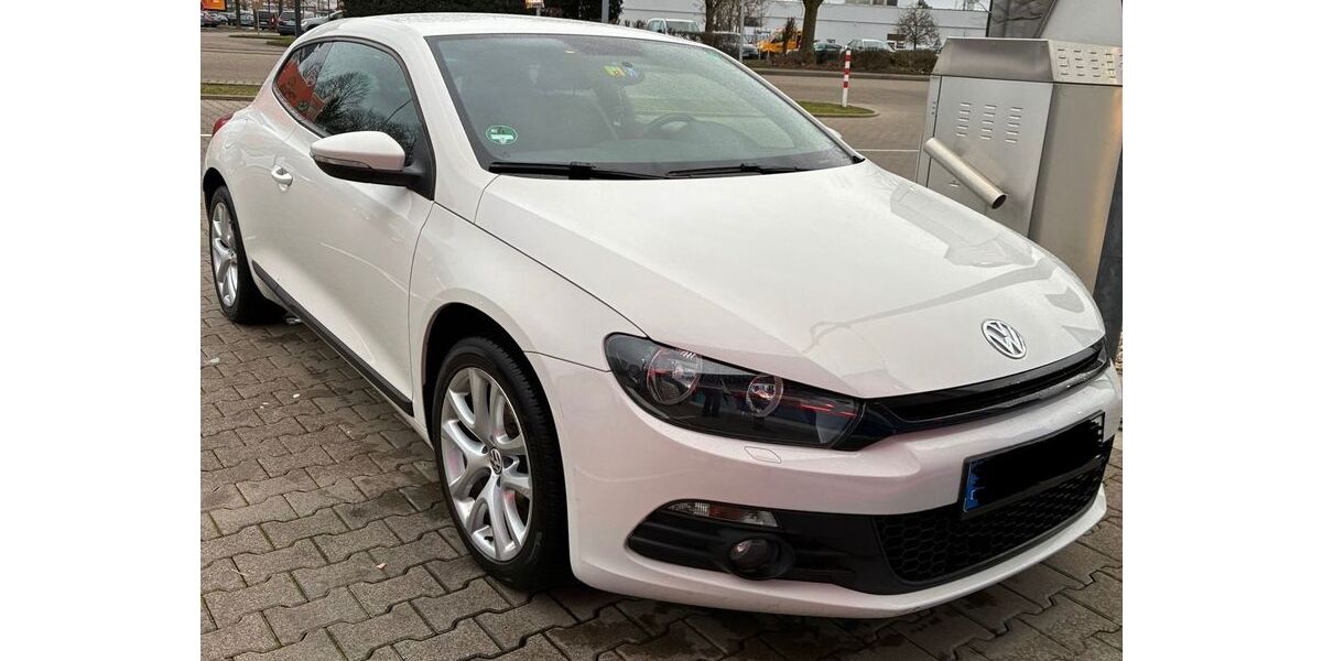 VW Scirocco 211.000 km 4.100 &euro; Tuttlingen 78532