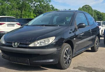 Peugeot 206 147.000 km 899 &euro; Merzig 66663