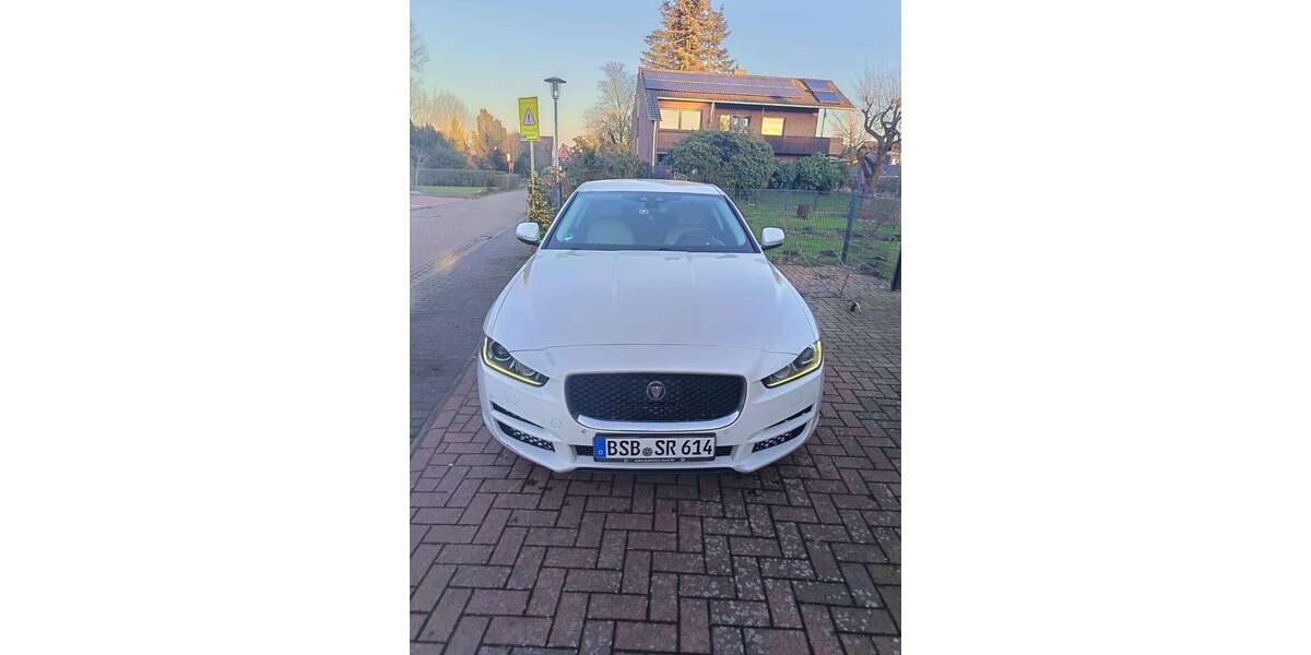 Jaguar XE 235.000 km 12.500 &euro; Badbergen 49635