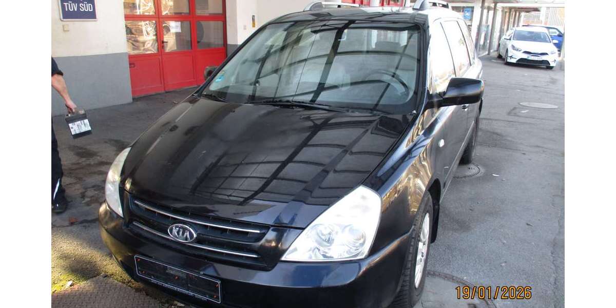 Kia Carnival 312.998 km 1.000 &euro; Esslingen 73730