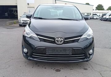 Toyota Verso 169.000 km 7.790 &euro; Mönchengladbach 41065