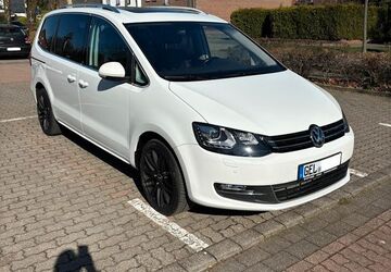 VW Sharan 124.000 km 19.999 &euro; Kerken 47647