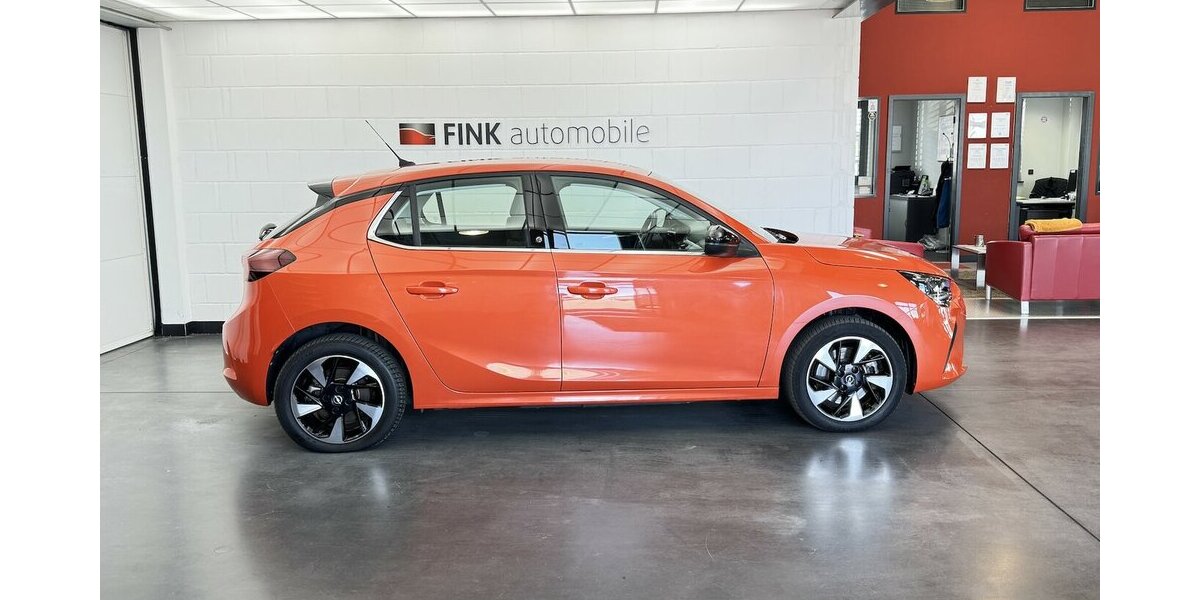 Opel Corsa e 50 kWh Elegance Sitzheizung Carplay LED 30.800 km 16.230 &euro; Lich 35423
