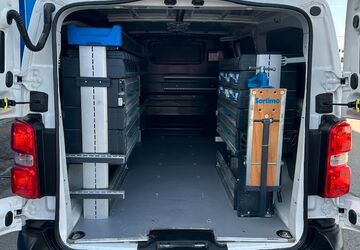 Opel Vivaro 93.629 km 16.900 &euro; Sindelfingen 71065