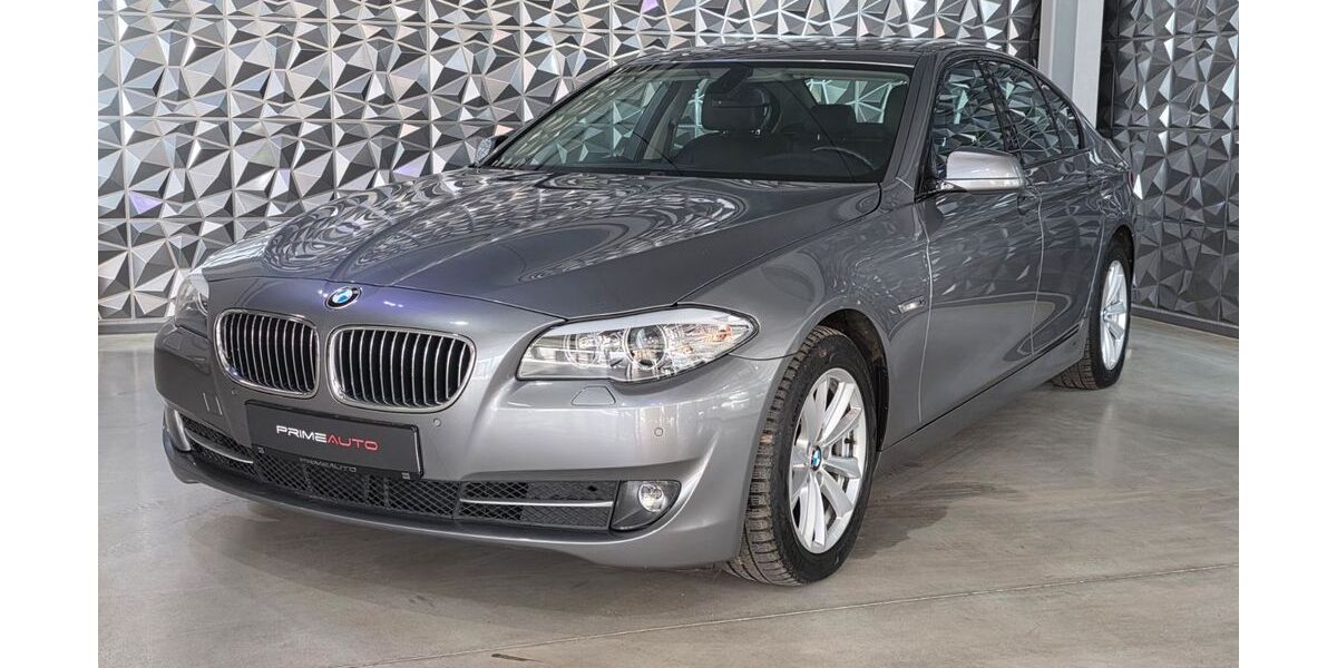BMW 523 109.000 km 12.499 &euro; Dresden 01139