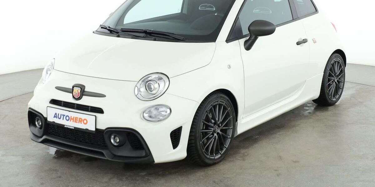Abarth 595 6.748 km 23.350 &euro; Berlin 14059