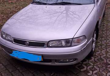 Mazda 626 74.000 km 1.650 &euro; Rielasingen 78234