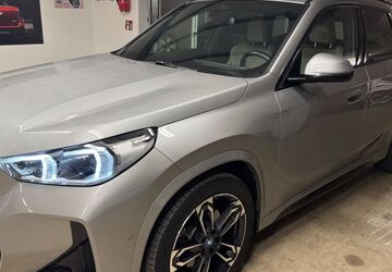 BMW iX1 18.900 km 39.600 &euro; Neubiberg 85579