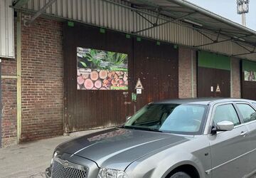 Chrysler 300C 278.000 km 3.490 &euro; Bad Sassendorf 59505