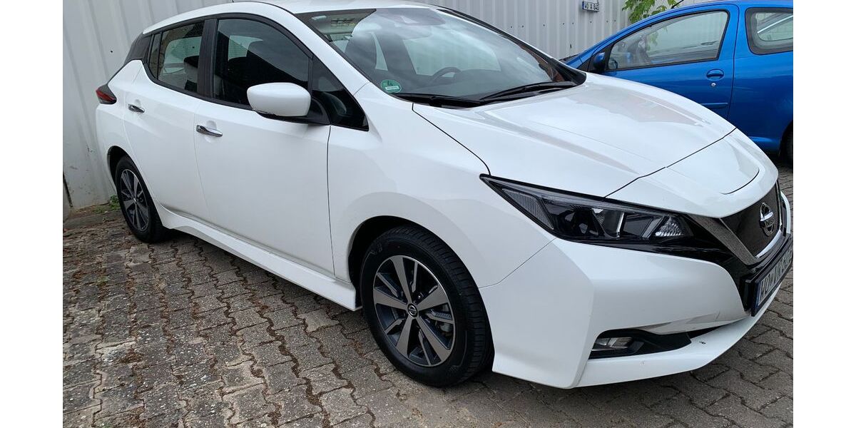Nissan Leaf 18.500 km 15.000 &euro; Worms 67550