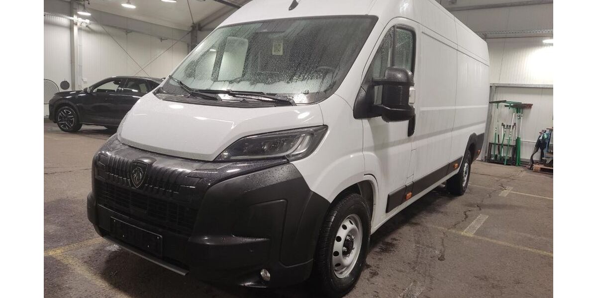 Peugeot Boxer 46.815 km 23.980 &euro; Rüsselsheim 65428