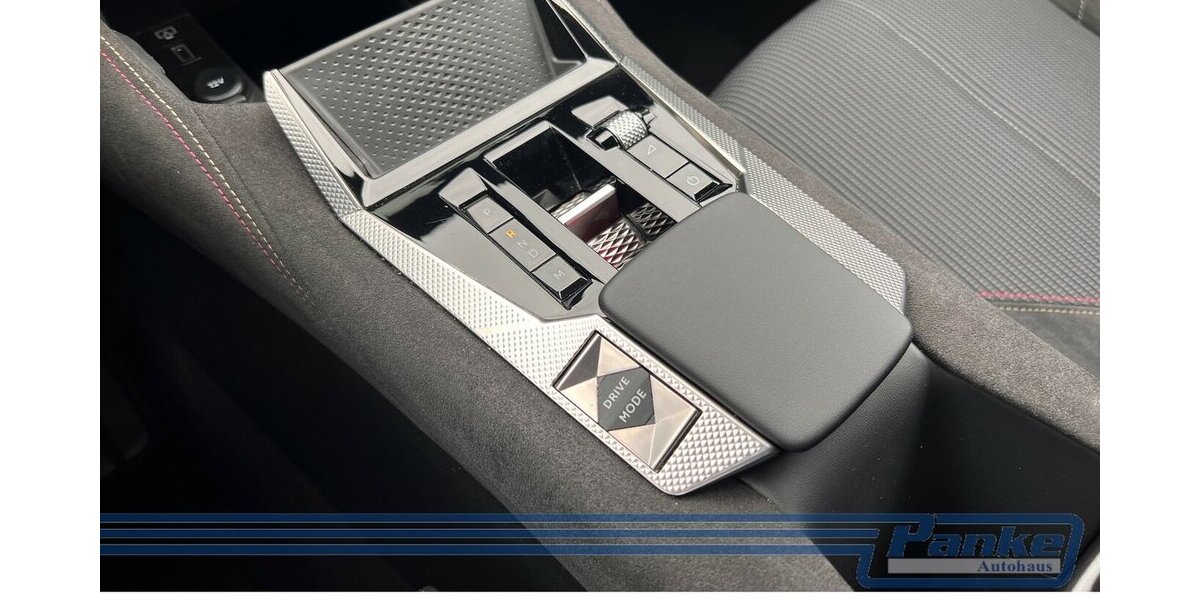 DS Automobiles DS4 Performance*LED*R-Cam*Alcantara*Sport* 27.656 km 18.990 &euro; Berlin 13187