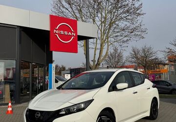 Nissan Leaf 30.611 km 14.490 &euro; Magdeburg 39120