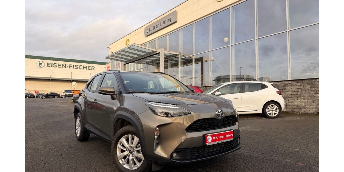 Toyota Yaris Cross 20.000 km 23.333 &euro; Limburg-Offheim 65555
