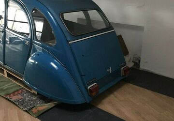Citroen 2 CV 21.000 km 7.500 &euro; Wiesbaden 65183