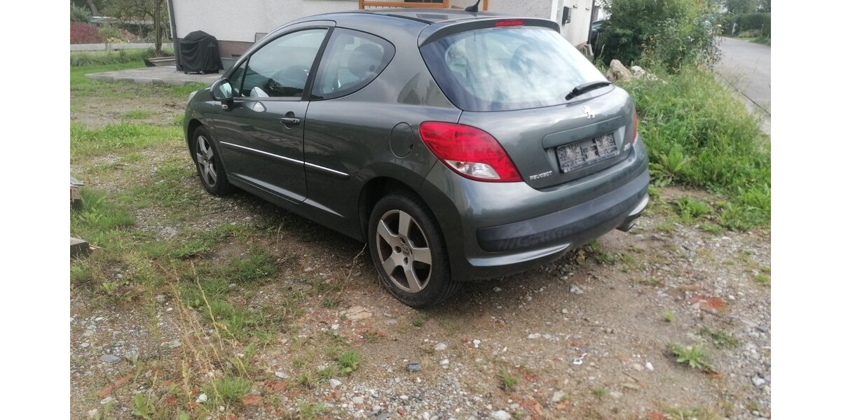 Peugeot 207 218.348 km 1.500 &euro; Wallenhausen 