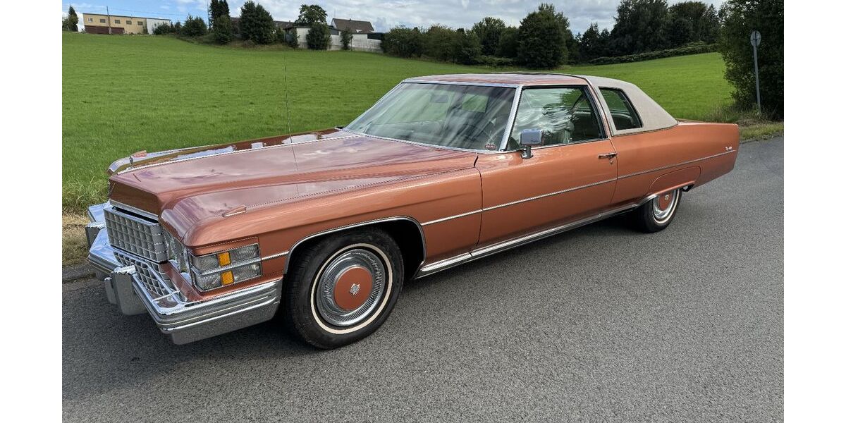 Cadillac Deville 70.295 km 22.900 &euro; Radevormwald 42477