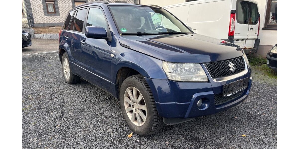 Suzuki Grand Vitara 157.000 km 3.900 &euro; Moorgrund 36433