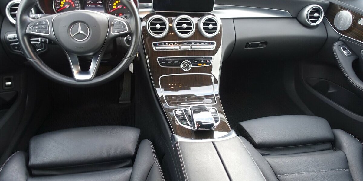 Mercedes-Benz C 250 Lim. 4Matic BlueTEC / d Distr. LED Burmester 175.800 km 19.950 &euro; Neumarkt/OPf 92318