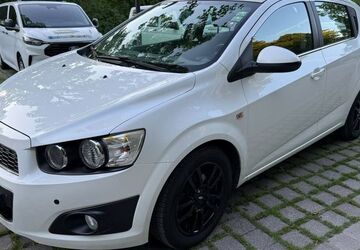 Chevrolet Aveo 127.274 km 4.990 &euro; Munchen 81379