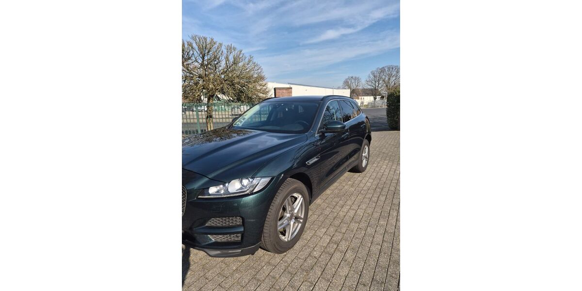 Jaguar F-Pace 251.000 km 13.900 &euro; Willich 47877