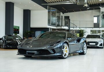 Ferrari F8 6.683 km 299.980 &euro; Köln 51147
