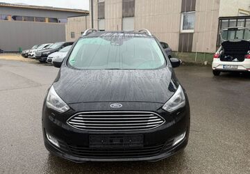 Ford Grand C-Max 121.000 km 8.999 &euro; Berlin 10783