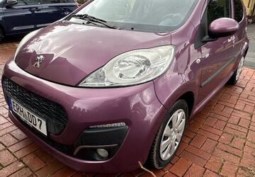 Peugeot 107 124.521 km 2.890 &euro; Eckental 90542