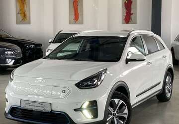 Kia Niro 29.500 km 21.950 &euro; Frankfurt am Main 60386