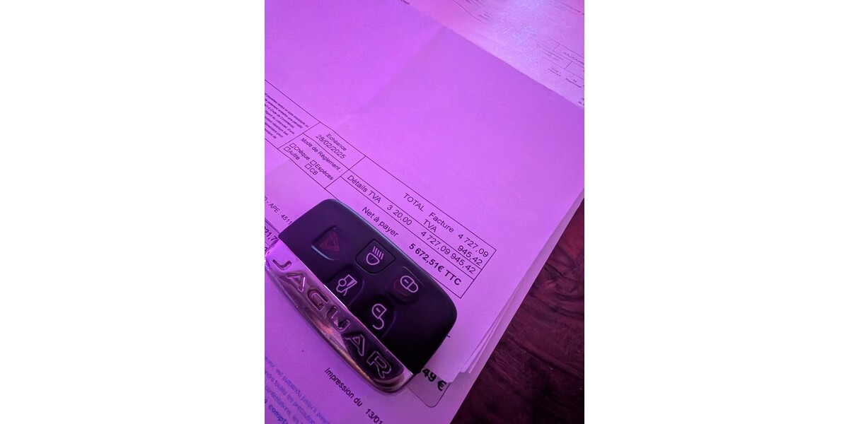 Jaguar XE 97.000 km 25.999 &euro; Weil am Rhein 79576