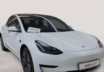 Tesla Model 3 59.563 km 23.290 &euro; Fernwald-Steinbach 35463